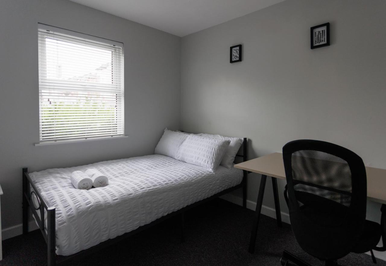 2 Bedroom Ground Floor Apartment Belfast Exterior photo